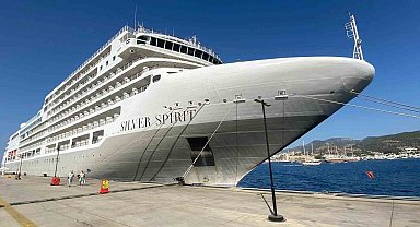 Yolcu gemisi "Silver Spirit" Bodrum'a 584 yolcu getirdi