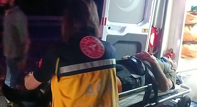 Yolun karşısına geçen şahsa halk otobüsü çarptı