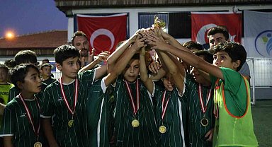 Zafer Bayramı Turnuvasında dereceye girenlere ödüller verildi