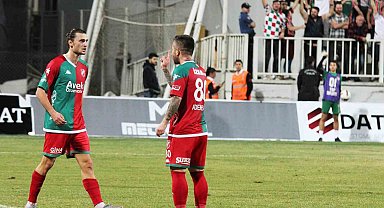 Adem Büyük, Karşıyaka formasıyla ilk golünü attı