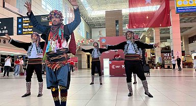 Antalya Havalimanı'nda 100. yıl kutlamaları