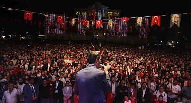 Antalya'nın ilçelerinde Cumhuriyet'in 100. yılı coşkusu yaşandı