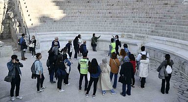 Antik Roma Tiyatrosu, akademik çalışmalara ev sahipliği yapıyor