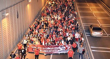 Avcılar'da vatandaşlar, Cumhuriyet Bayramı'nda konserlerle doyasıya eğlendi