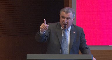 Bakan Bak: "Amatör spor kulüplerimizin tescilleri bir yıl daha uzatılacak"
