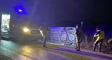 Balıkesir'de Trafik Kazası: 1 Ölü, 2 Yaralı