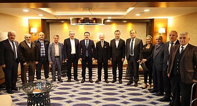 Başkan Aydıner, muhtarlarla buluştu