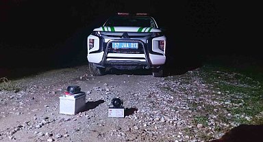 Bıldırcın avlamak için kurulan düzeneği jandarma çökertti