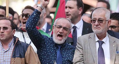 Bursa'da binlerce kişi İsrail'e tepki gösterdi