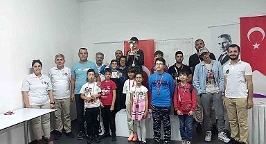 Cumhuriyet Kupası Satranç Turnuvası Plato AVM'de