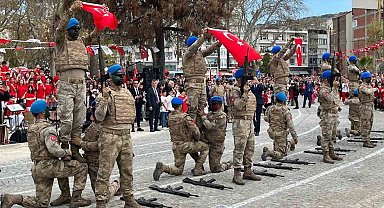 Cumhuriyet'in 100. yılı Sinop'ta coşkuyla kutlandı