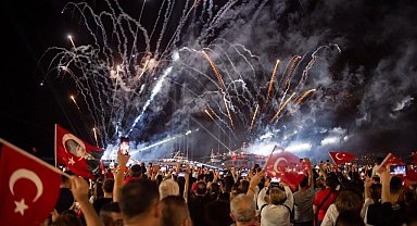 Cumhuriyetin 100. yılına İzmir damgası
