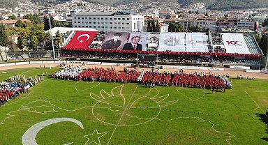 Cumhuriyetin 100'üncü yılı Muğla'da coşku ile kutlandı
