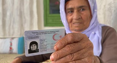 Cumhuriyetle yaşıt Rabia nine o günleri anlattı