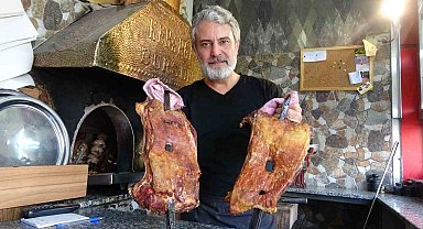 Denizli kebabı ustası olmak isteyen tiyatrocu çırak olarak işe başladı