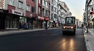 Esenyurt'ta yollarda bakım ve onarım çalışmaları sürüyor