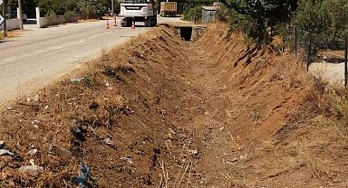 Fethiye'de 37 kilometre dere temizliği yapıldı