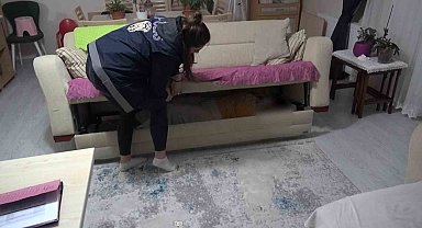 FETÖ'nün hücre evine operasyon: Bölge ablası bazadan çıktı