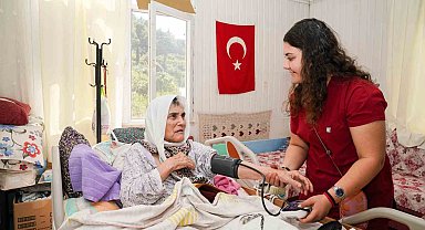 Finike Belediyesi'nin,'Yalnız Değilsin' projesi ile kimse yalnız değil