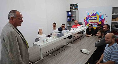 Gemlik'teki bu atölye, hem sosyalleştiriyor hem de iş hayatına adapte ediyor