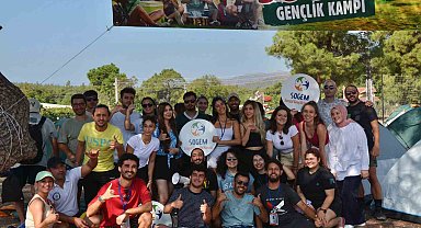Gençler, Cumhuriyet'in 100. yılında kampta buluştu