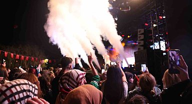 Gölbaşı'nda cumhuriyet coşkusu Murat Boz konseriyle taçlandı