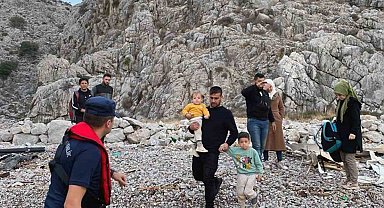 Karadan ulaşımın olmadığı noktaya bırakılan 8 düzensiz göçmen yakalandı