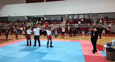 Kemer Belediyesi Kick Boks Takımı'ndan 6 madalya