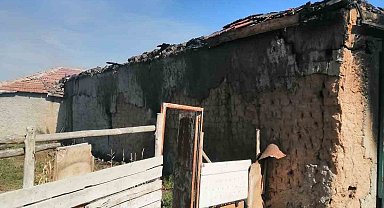 Kulu'da samanlık yangını