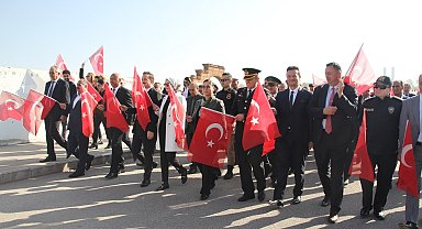 Malazgirt'te 29 Ekim Cumhuriyet Bayramı coşkusu