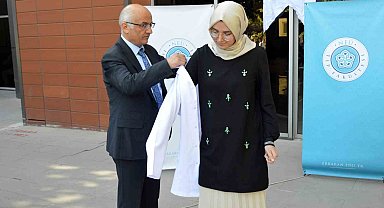 NEÜ'de Beyaz Önlük Giyme Töreni düzenlendi