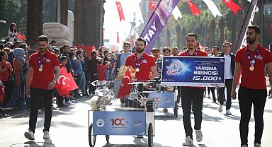 PAÜ Teknokent'in projeleri 100. yıl kortej yürüyüşüne damga vurdu