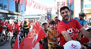 Pedallar Cumhuriyet için çevrildi