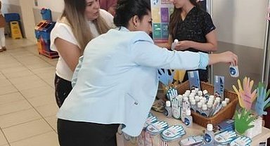 "Dünya El Yıkama" günü dolayısıyla Menteşe Devlet Hastanesi'nde stant kuruldu