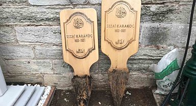 Sezai Karakoç'un kabrine mezar taşı yerleştirildi