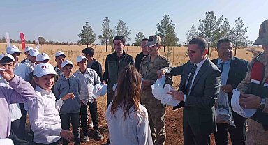 Siverek'te Cumhuriyetin 100. Yılı anısına ağaç dikildi