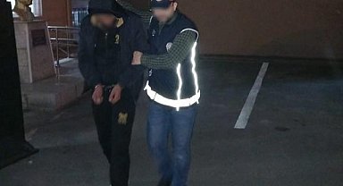 Şüphe üzerine durdurulan araçtan 6 düzensiz göçmen çıktı