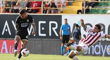 Trendyol Süper Lig: Alanyaspor: 0 - Sivasspor: 0