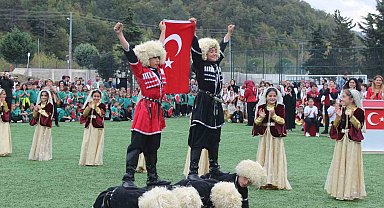 Türkeli'de Cumhuriyet'in 100. yılı coşkusu