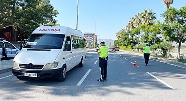Yolcu minibüsleri denetlendi