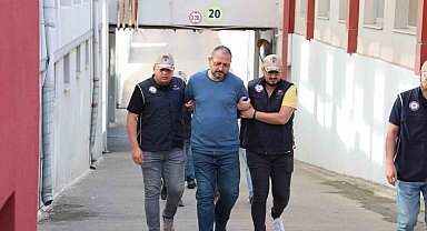 Adana'da Bylock kullanıcısı 4 FETÖ'cü yakalandı