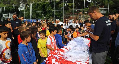 Antalya Büyükşehir Futbol Akademisi başladı