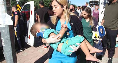 Antalya'da otomobil alt geçit girişindeki levhaya çarptı: 6 yaralı