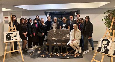 Avrasya üniversitesi 10 Kasım Atatürk'ü anma töreni düzenledi