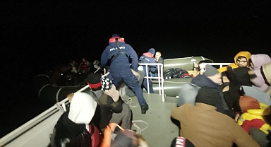 Ayvalık’ta 42 Göçmen Son Anda Kurtarıldı