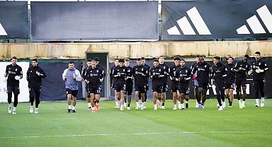 Beşiktaş günün ikinci antrenmanını tamamladı
