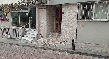 Beşiktaş'ta babasının kiracısını öldürdü, Fatih'te takside yakalandı