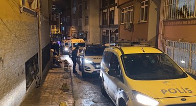 Beyoğlu'nda akıl almaz olay: Çocukların kavgasında babaları birbirini vurdu