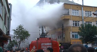 Beyoğlu'nda yangın paniği