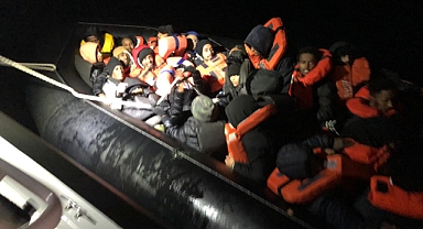 Botları Patlatılan 47 Mülteciyi, Ayvalık Sahil Güvenliği Kurtardı!